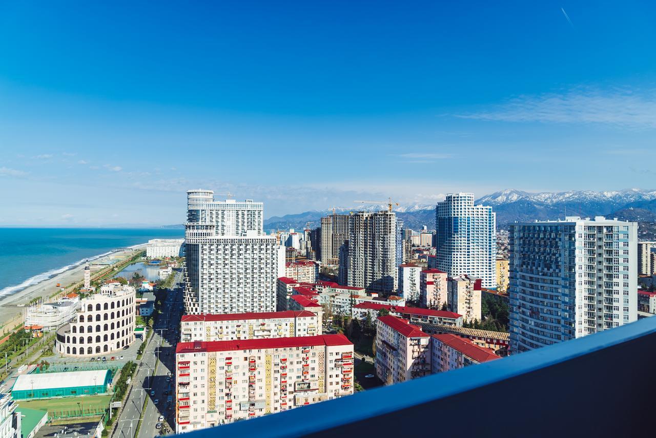 Sky Inn Batumi Exterior photo